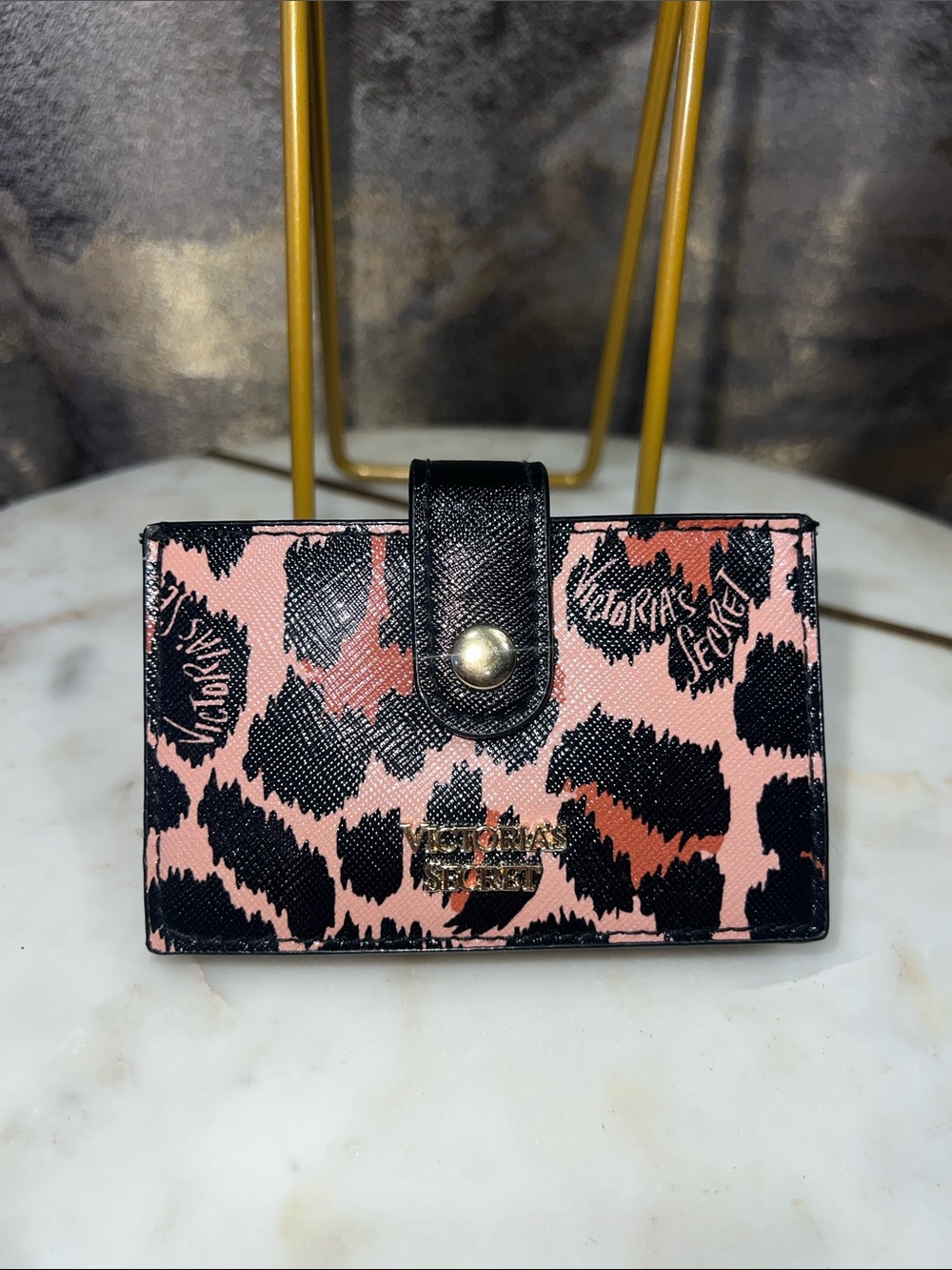 Victoria's Secret Leopard accordion Card Case